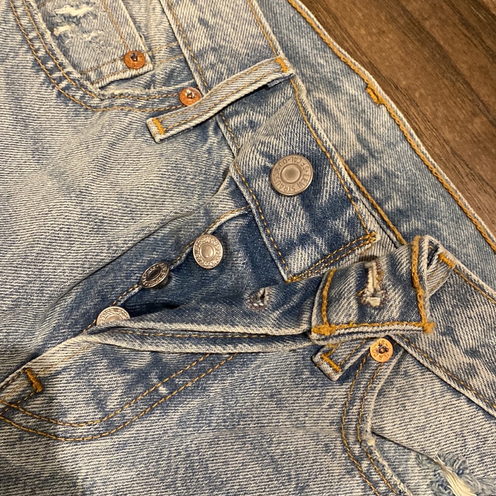 Jean - Picture 2 of 3